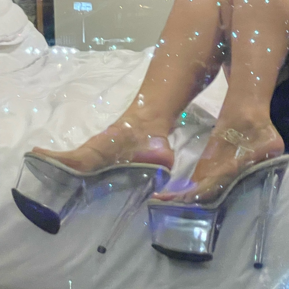 Pole dancing shoes